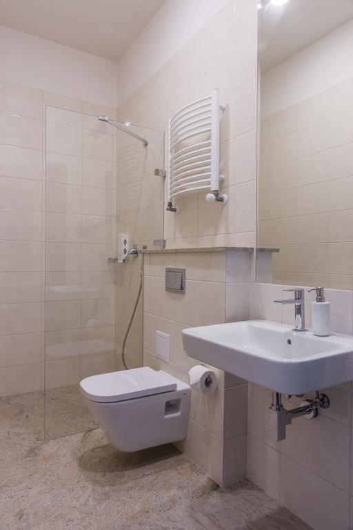 Mandala Hostel & Apartments Poznań Værelse billede