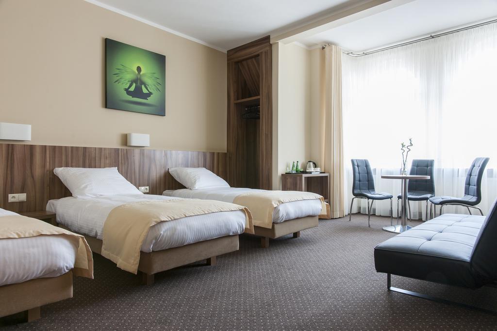 Mandala Hostel & Apartments Poznań Værelse billede